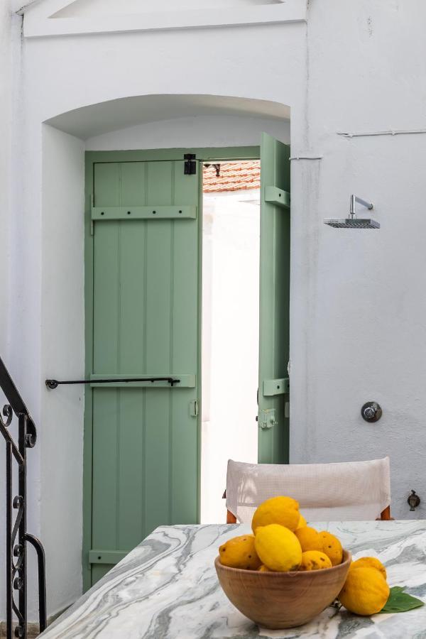 Lemon Garden House